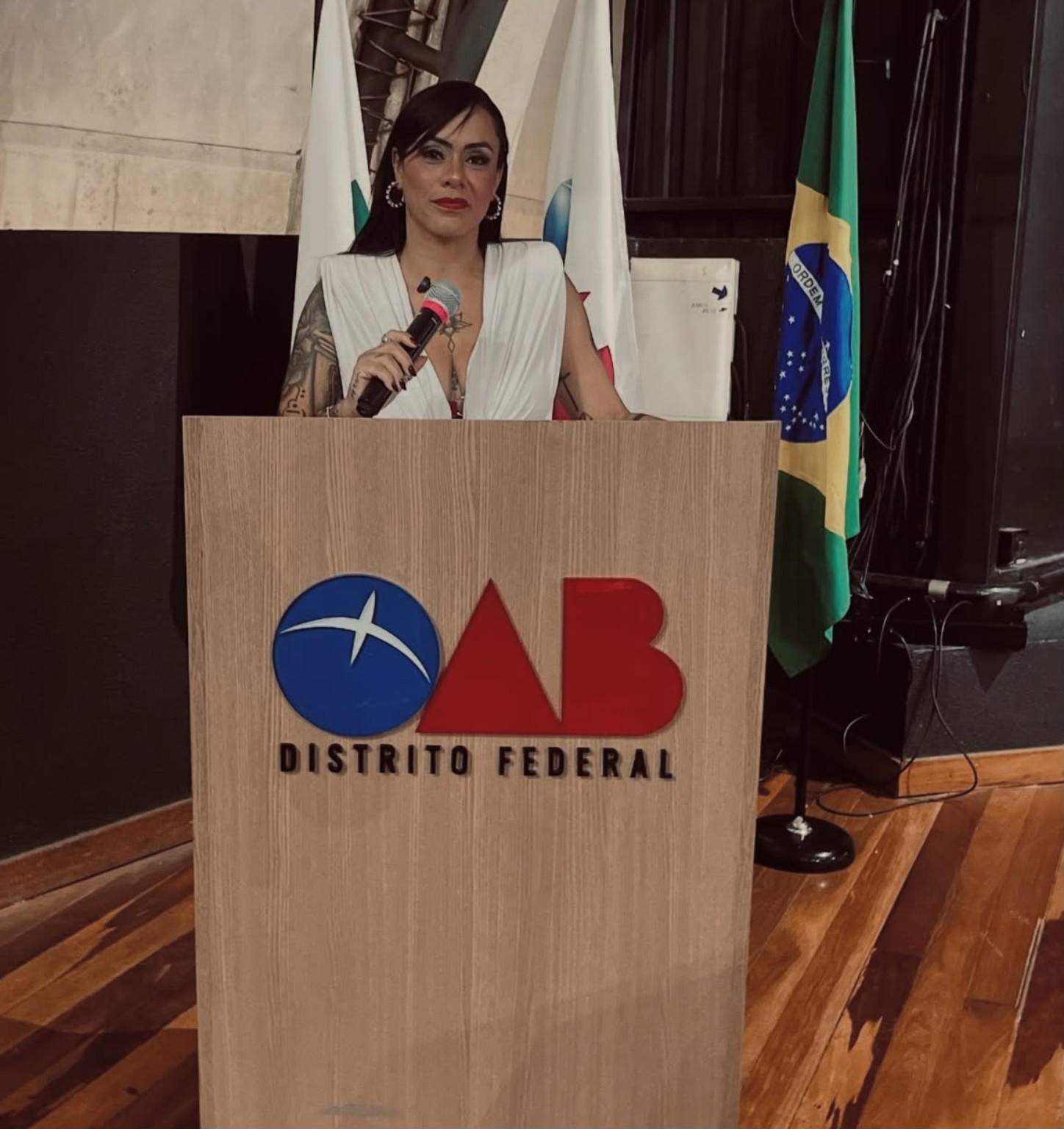 Dra. Izabel Diniz em evento